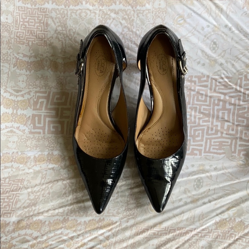 Circa Joan & David heels